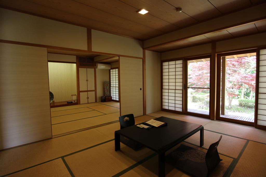 Hotel Yamaga Onsen Kazenosato Kitsuki Exteriér fotografie